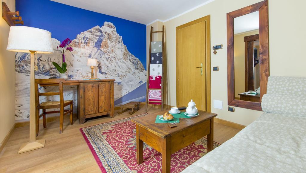 Hotel Edelweiss 3 Stelle Superior Breuil-Cervinia Eksteriør billede